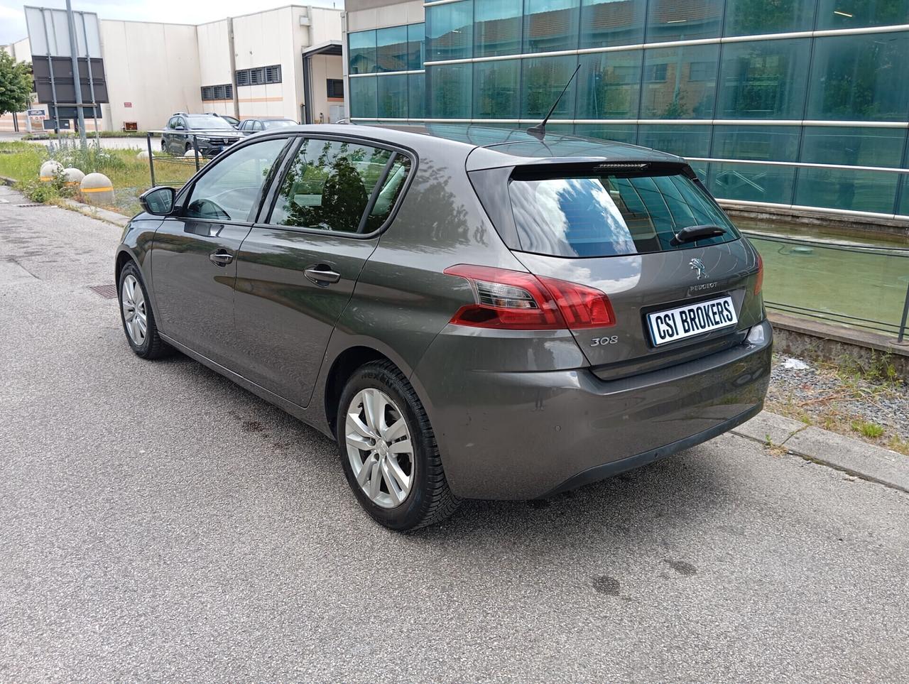Peugeot 308 BlueHDI 130 CV STYLE NAVI SENSOSRI E 255