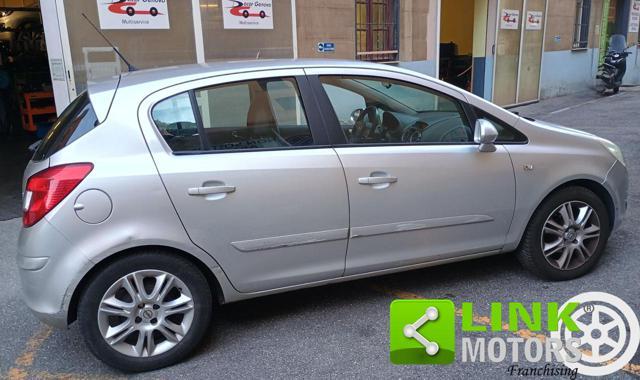 OPEL Corsa 1.2 12V 5 porte Club
