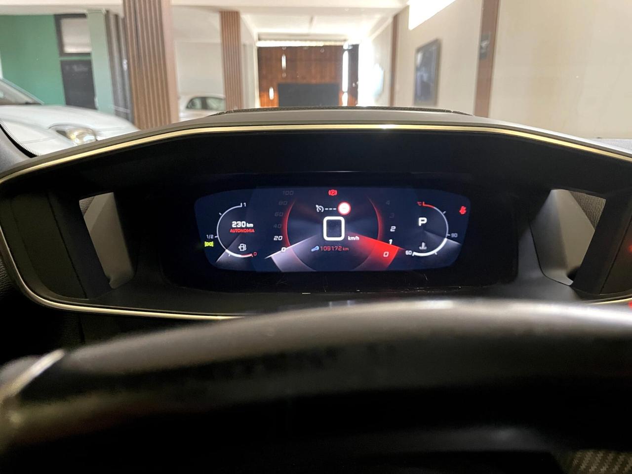 Peugeot 2008 BlueHDi 130 S&S EAT8 GT Pack