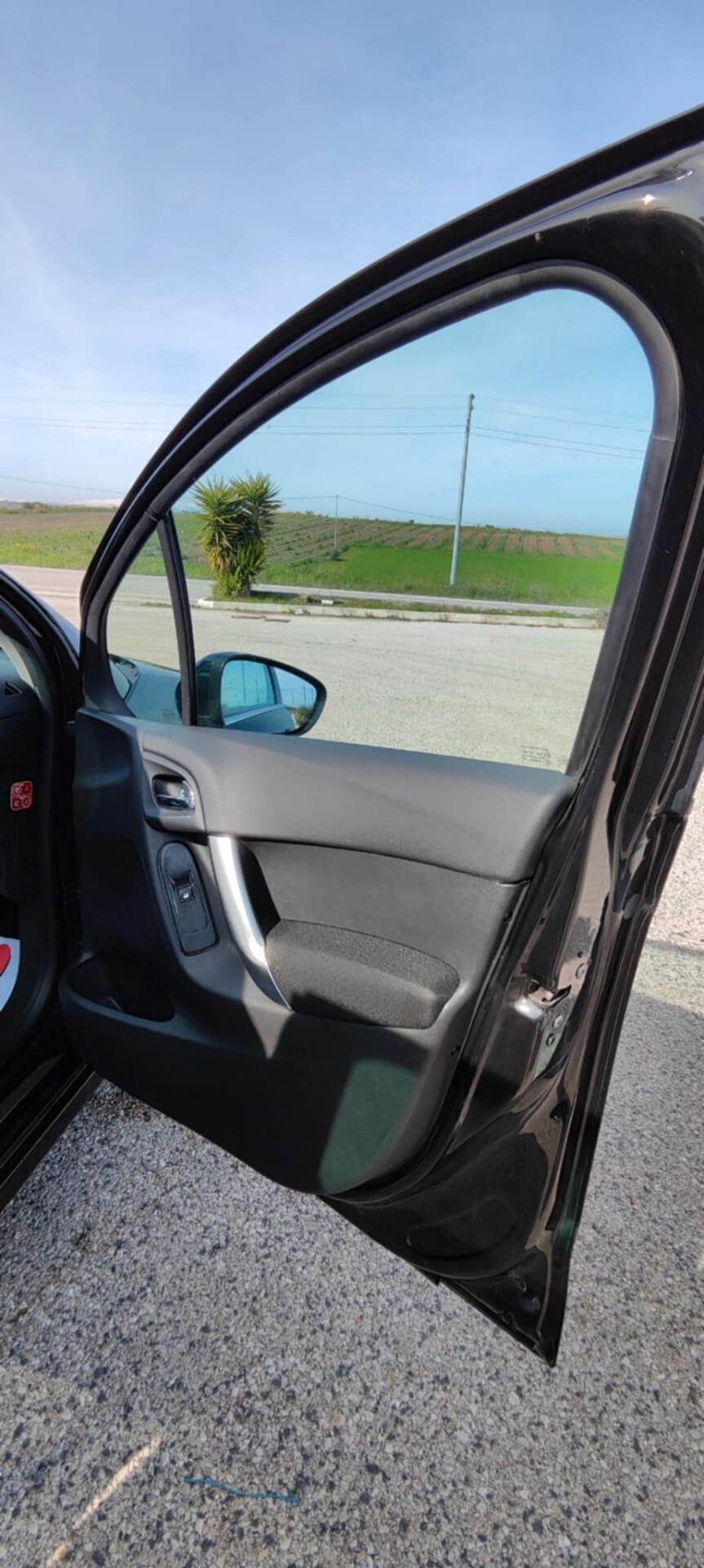 Citroen C3 1.4 HDi 70 Exclusive Style