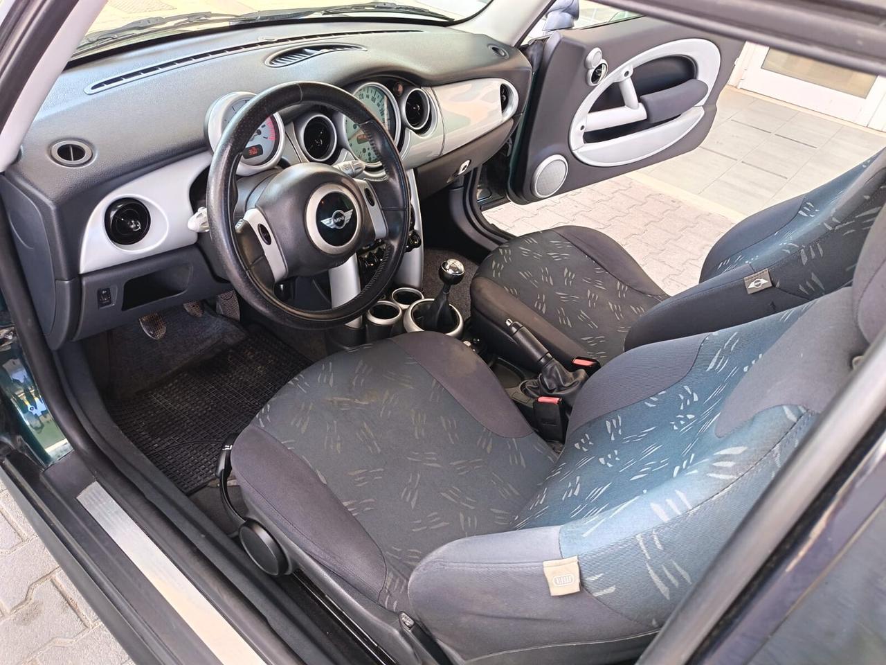Mini 1.4 tdi One D de luxe 6MARCE NEOPATENTATI OCCASIONE