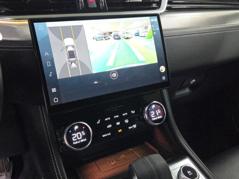 JAGUAR F-Pace (X761) F-Pace 2.0 D 204 CV ...