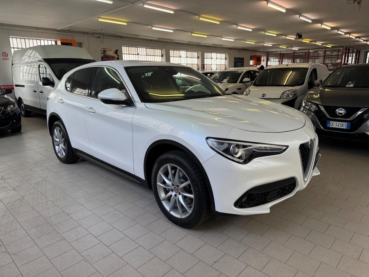 Alfa Romeo Stelvio 2.2 Turbodiesel 210 CV AT8 Q4 Executive