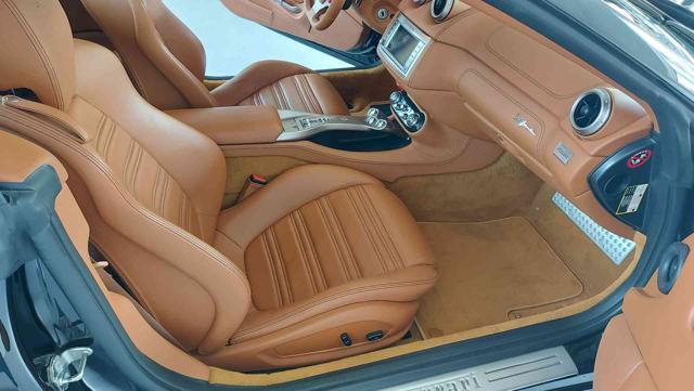 FERRARI California 13000km pari al nuovo IVA esposta