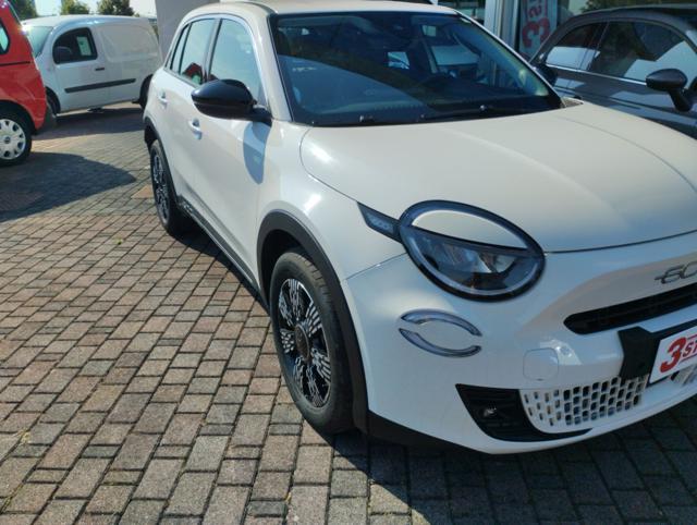 FIAT 600 Hybrid 110 CV DCT MHEV