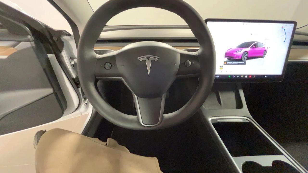 Tesla Model 3 Model 3 RWD