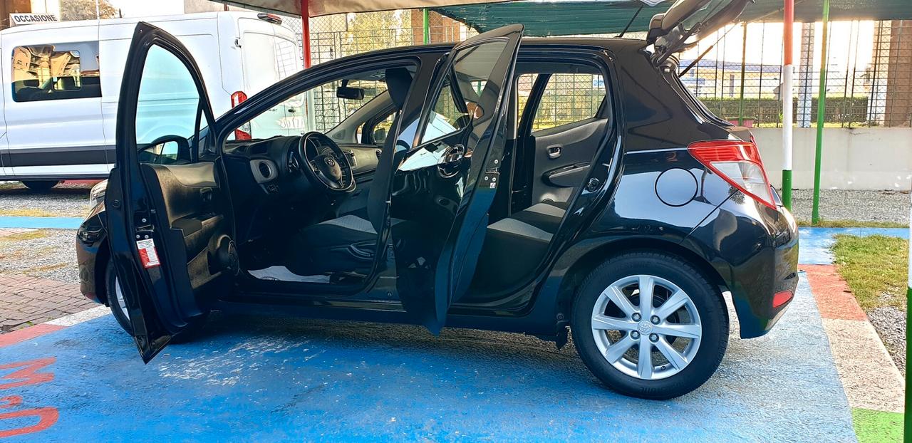 TOYOTA YARIS 1.3 BENZINA E/5B OK NEOPATENTATI