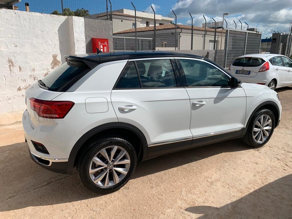 VOLKSWAGEN T ROC FULL OPTIONAL - RATA DA 299 EURO AL MESE