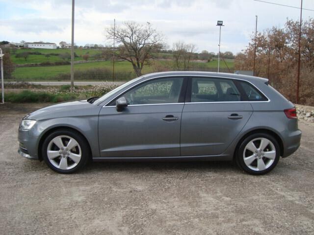 Audi A3 SPB 1.6 TDI 105 CV (ADATTA PER NEOPATENTATI)