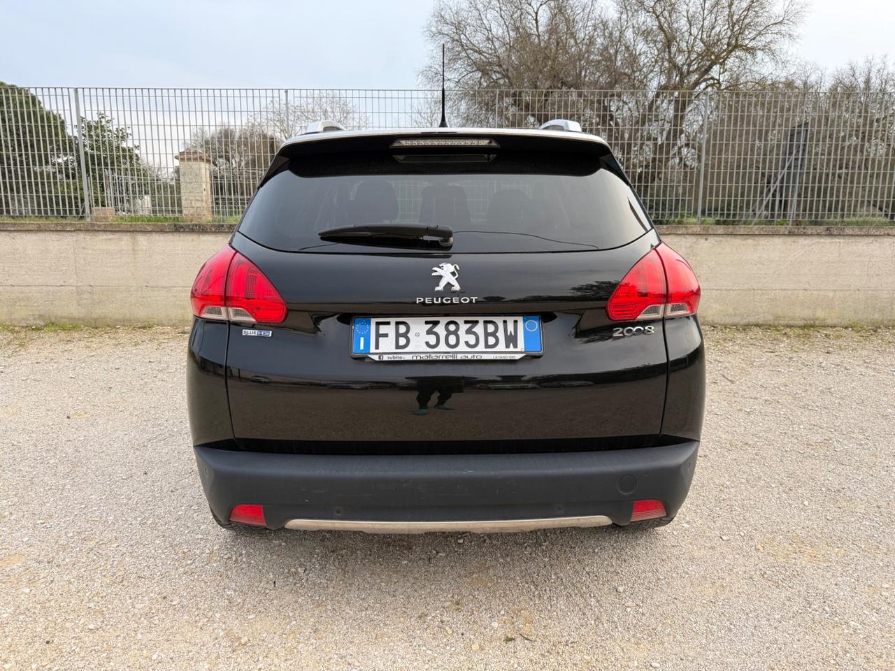 Peugeot 2008 BlueHDi 100 Allure