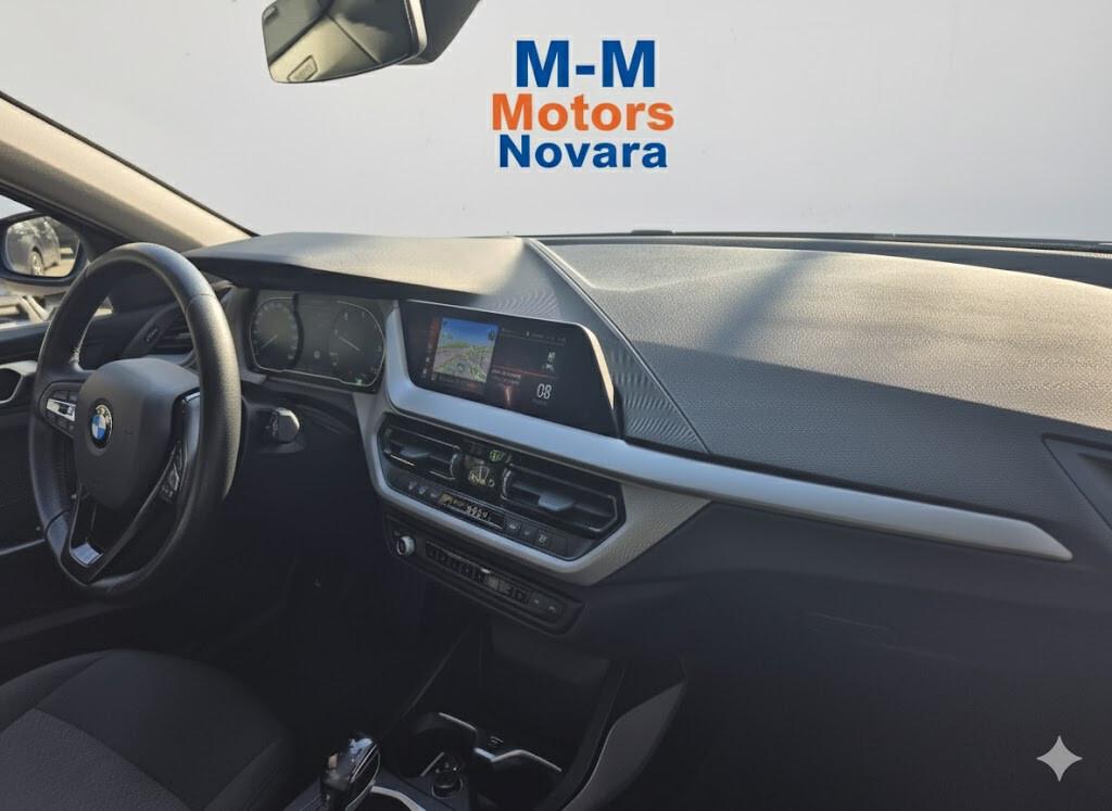 Bmw 116d 5p. Business