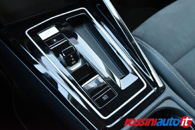 VOLKSWAGEN GOLF 8.5 2.0 TDI 150 CV DSG STYLE + REARVIEW I.Q LED