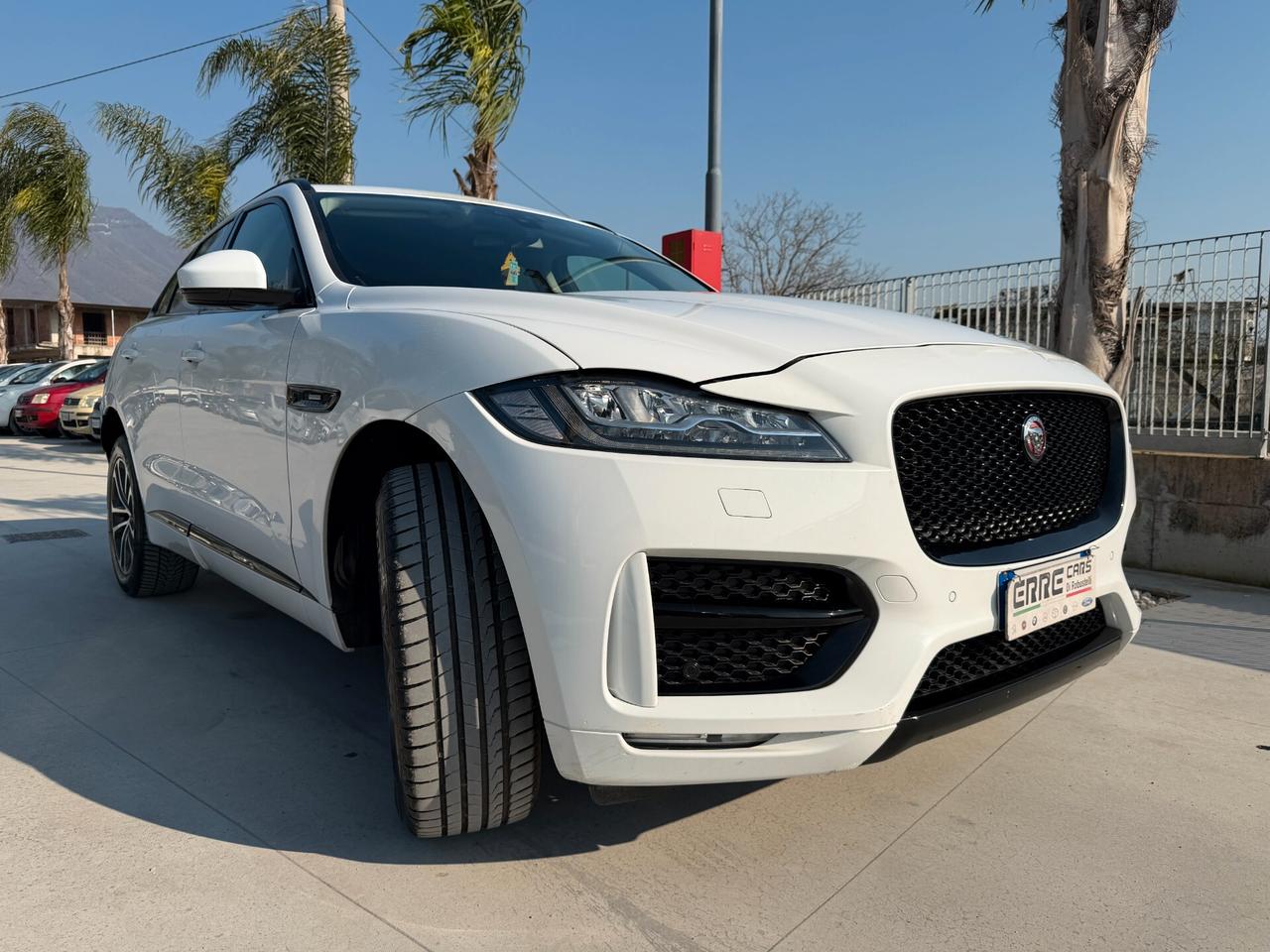 JAGUAR F-PACE R-SPORT 2017 2.0 DIESEL 241 CV *LEGGI