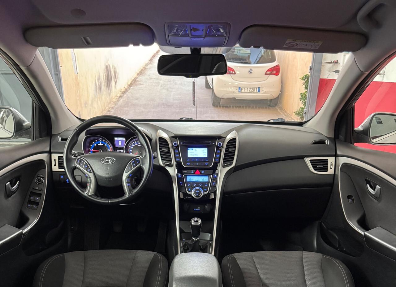 Hyundai i30 1.6 CRDi 5p. FULL LED 130000 Chilometri