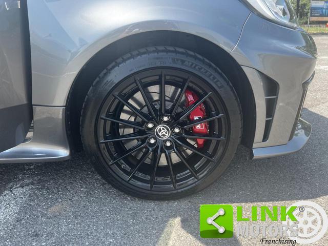 TOYOTA GR Yaris CARBON