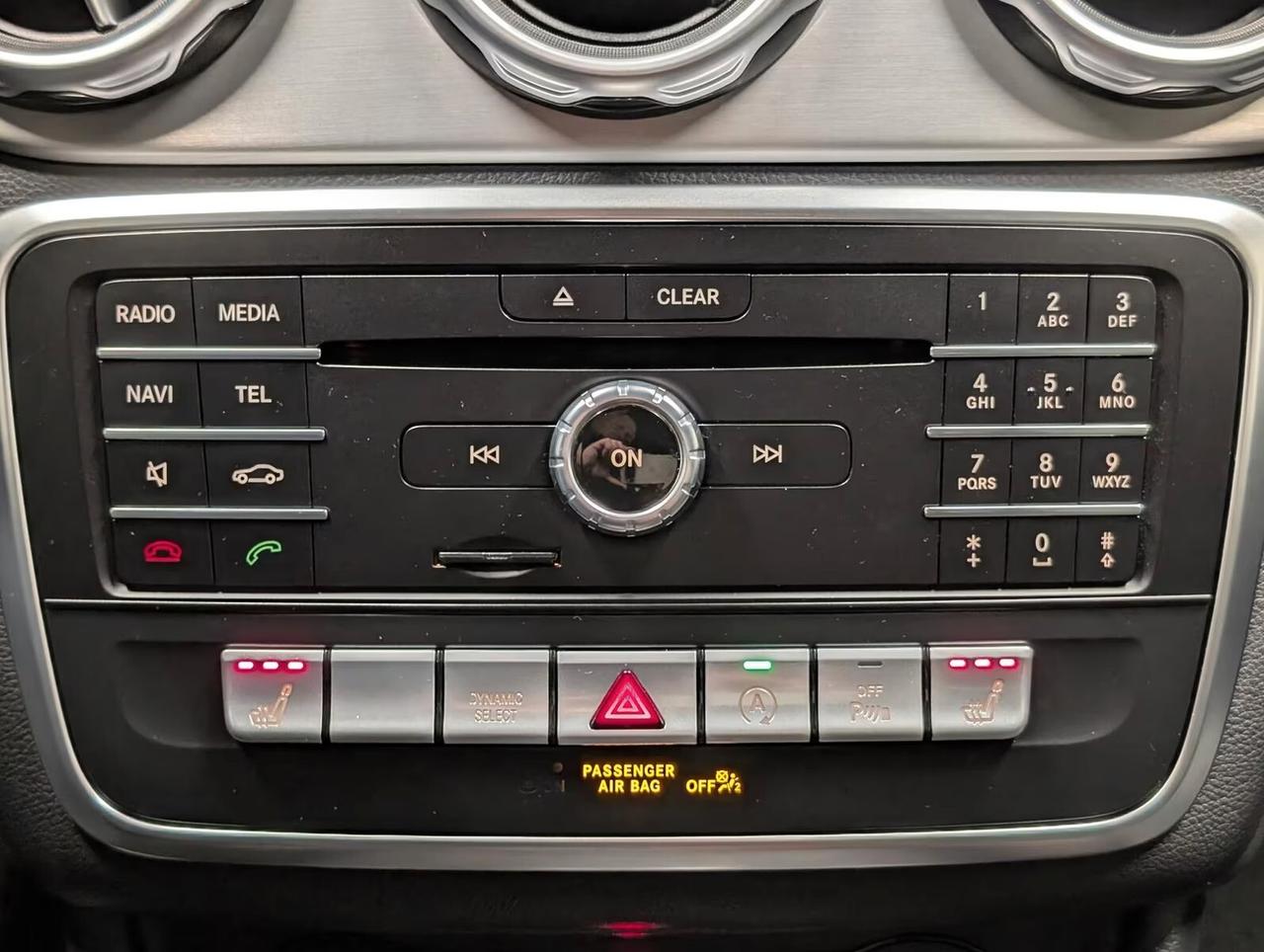 Mercedes-benz GLA 180 AMG line