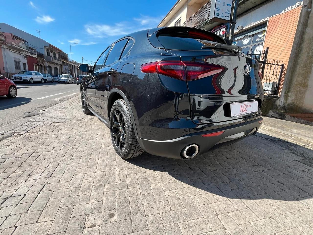 Alfa Romeo Stelvio 2.2 Turbodiesel 190 CV AT8 Q4 Business
