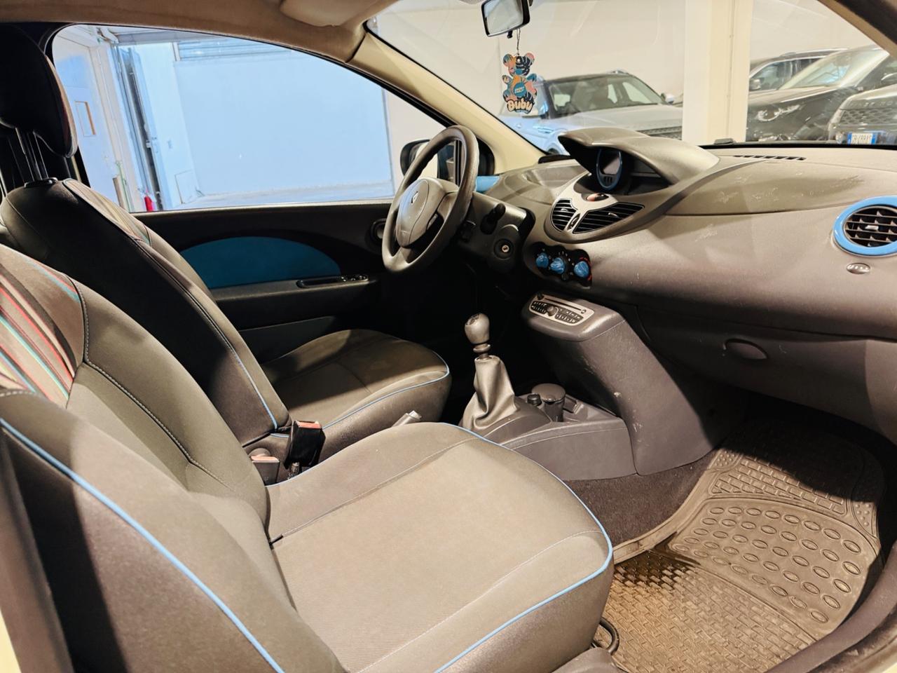 Renault TWINGO DUAL RESTYLING 1.2 75CV 65 MILA KM*NEOPATENTATI*