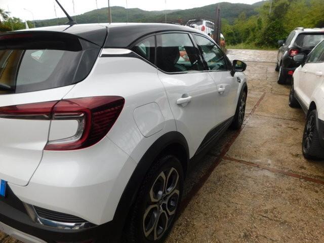 Renault Captur Blue dCi 95 CV Intens
