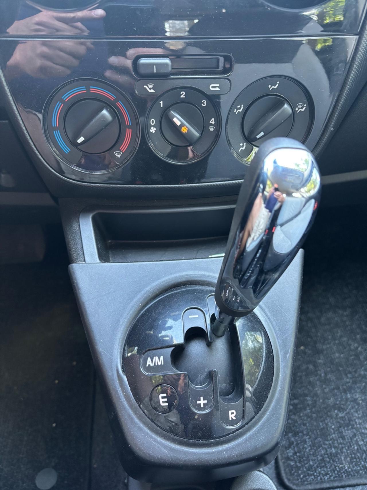 Fiat Qubo 1.3 MJT 80 CV Lounge cambio automatico