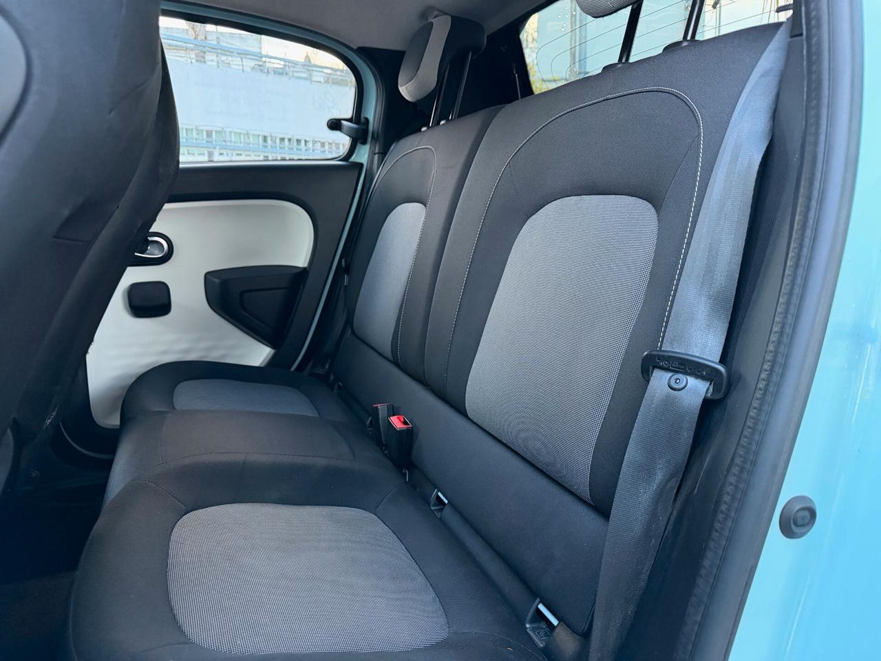 Renault Twingo SCe 65CV Intens NAVI 2021