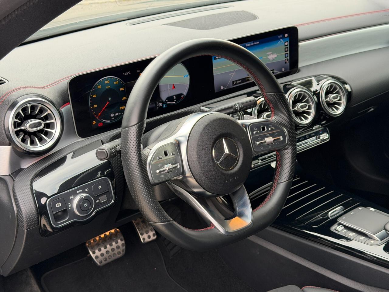 Mercedes-benz CLA 200 d Automatic 4Matic Shooting Brake Premium