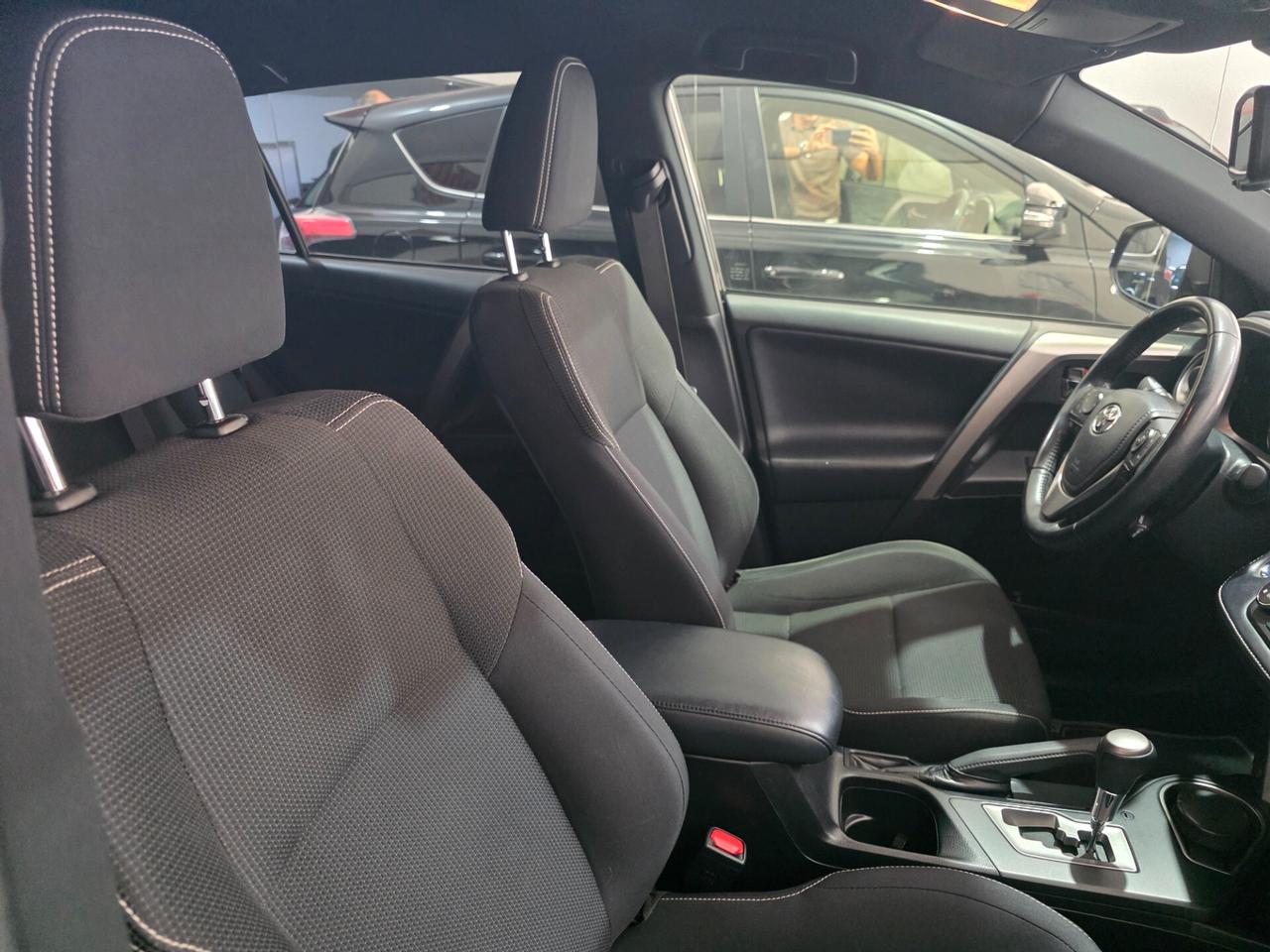 TOYOTA Rav4 2.5 Hybrid 155cv 2WD LOUNGE 2018