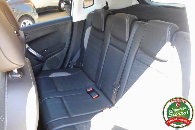 PEUGEOT 2008 1.6 e-HDi 92 CV Stop&Start Allure