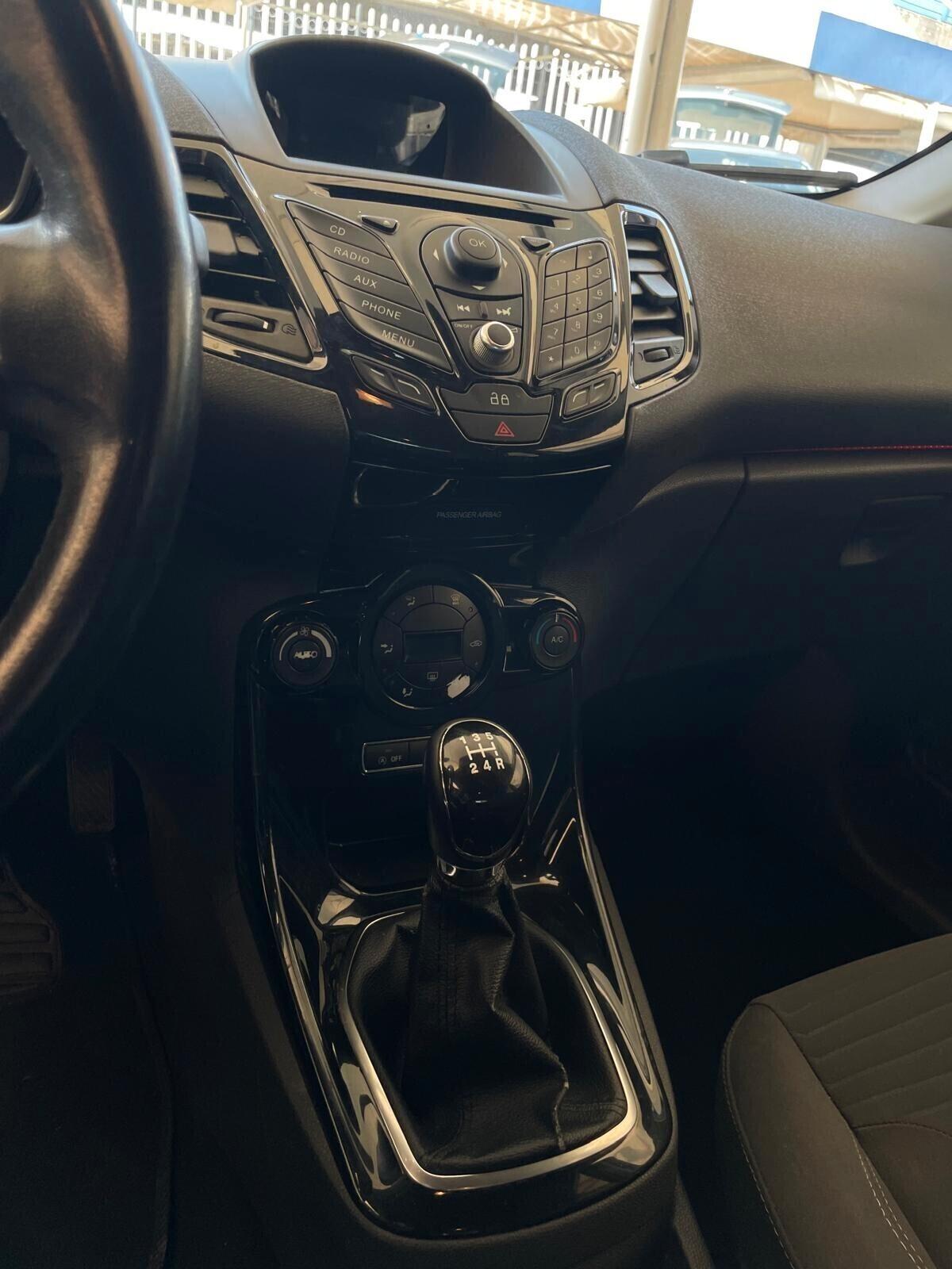 FORD FIESTA 1,2 BENZ.