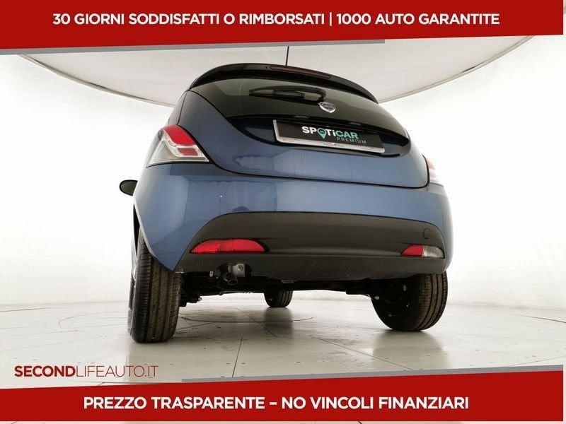 Lancia Ypsilon 1.0 firefly hybrid Oro s&s 70cv