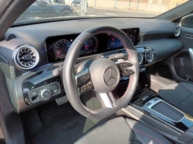MERCEDES-BENZ A 180 D AUTOMATIC AMG LINE 116CV CAM360° NAV PACK LUCI