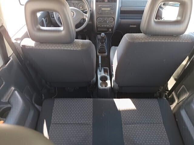 Suzuki Jimny 1.3 4WD GPL Tua a 179€/Mese
