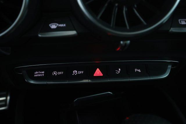 AUDI TT TT Coupé 40 TFSI S tronic