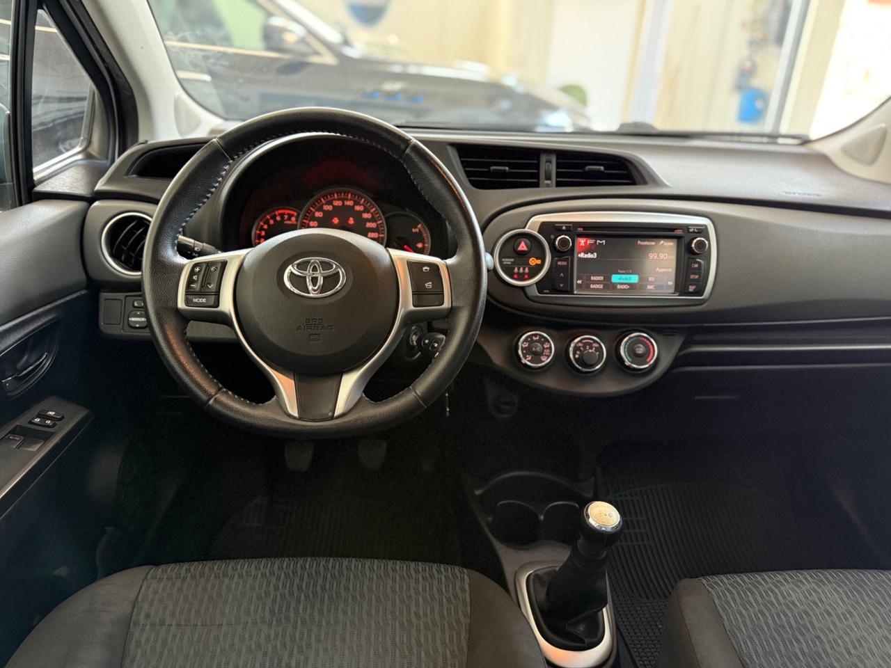 Toyota Yaris 1.0 5 porte OK NEOPATENTATI
