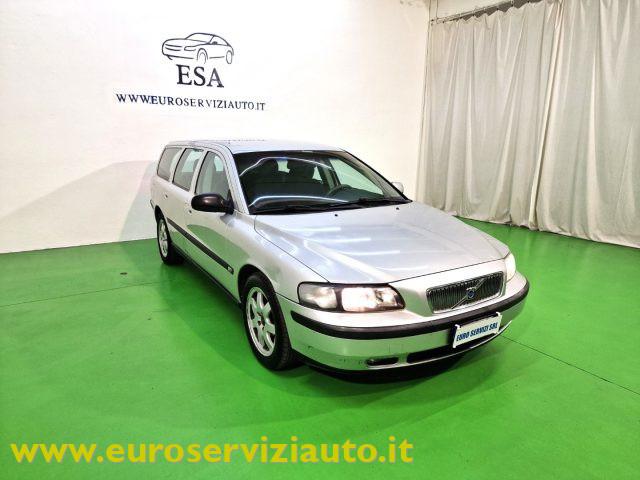 VOLVO V70 2.4 D5 20V cat