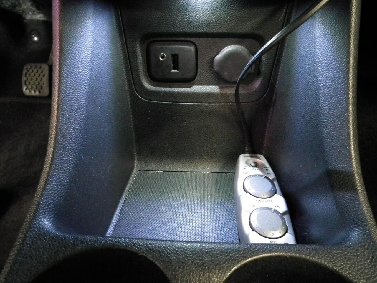 Opel Karl 1.0 BZ N-Joy UNIPROPRIETARIO CLIMA CRUISE TELEFONO BLUETOOTH !