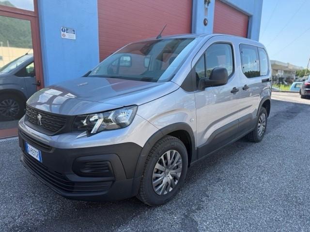 Peugeot Rifter Auto per disabili in carrozzina