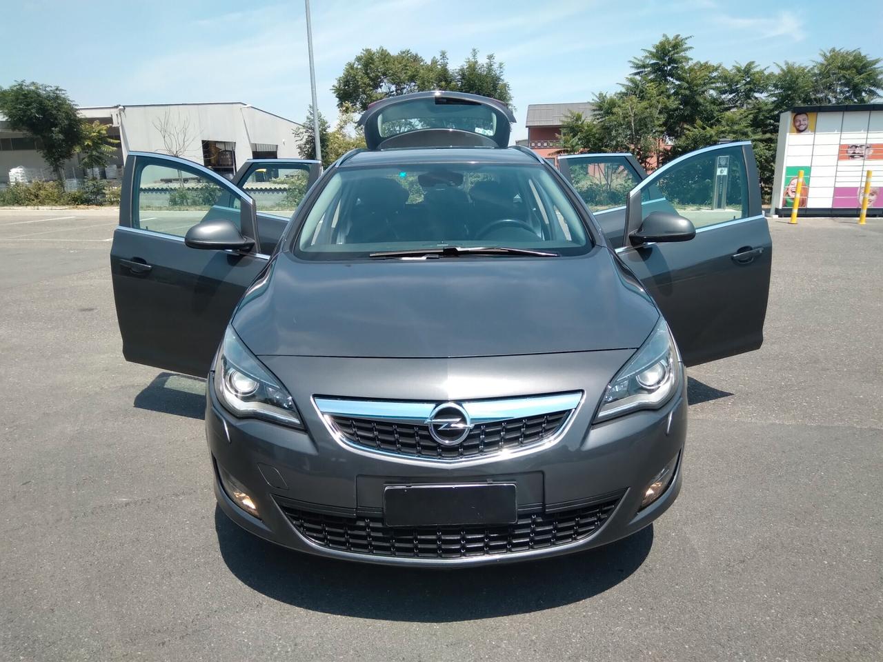 Opel Astra 2.0 CDTI 160CV Sports Tourer Cosmo S