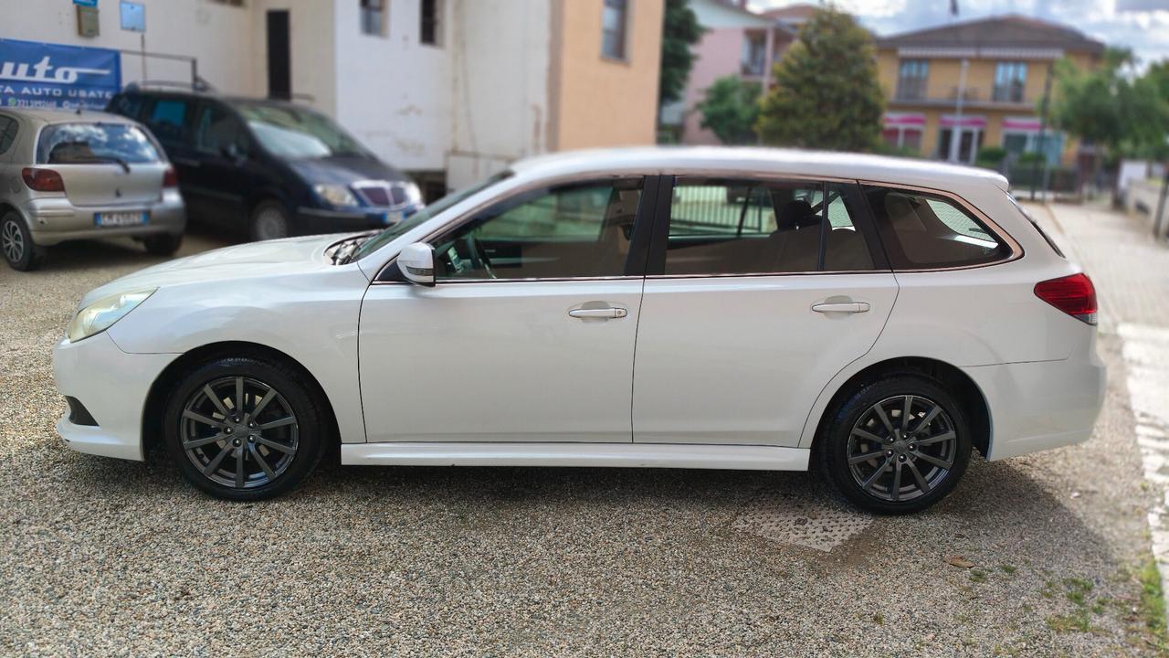 Subaru Legacy 2.0D SW Trend