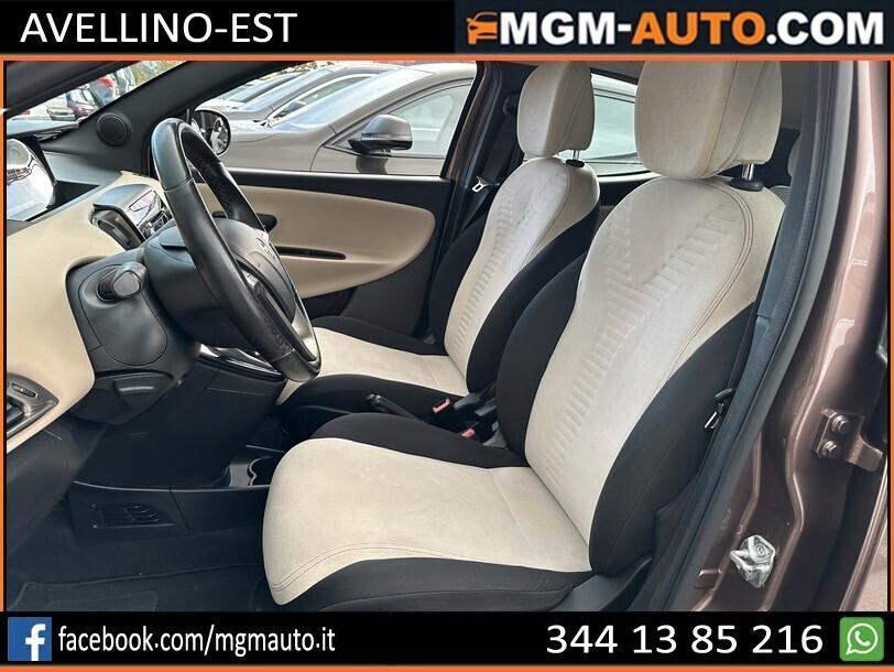 Lancia Ypsilon 1.2 69 CV 5 porte 30th Anniversary