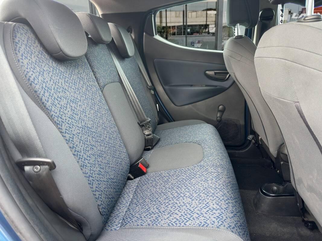 Lancia Ypsilon III 1.0 firefly hybrid 70cv CarPlay