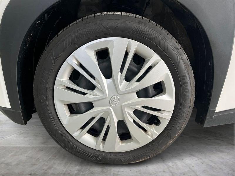 Toyota Aygo X Aygo X 1.0 Active 72cv