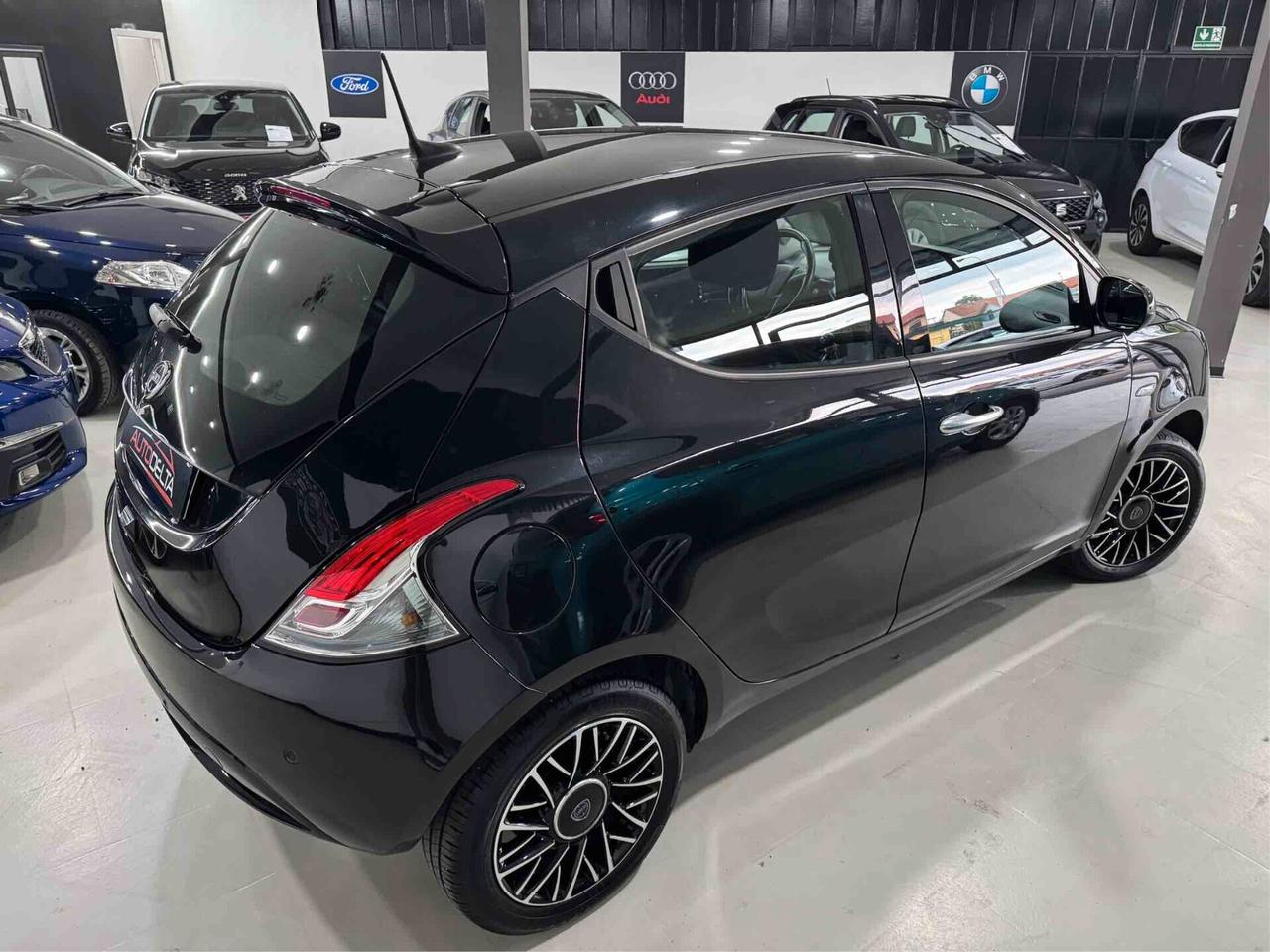 Lancia Ypsilon LanciaYpsilon 1.0 FireFly 5 porte S&S Hybrid Gold