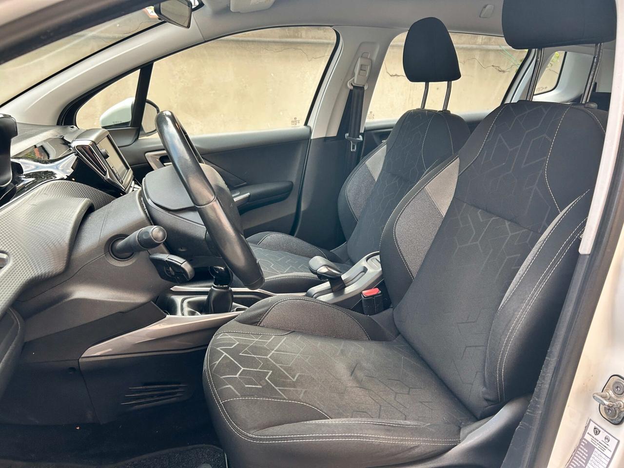 Peugeot 2008 1.2 Benzina 82CV - 2016