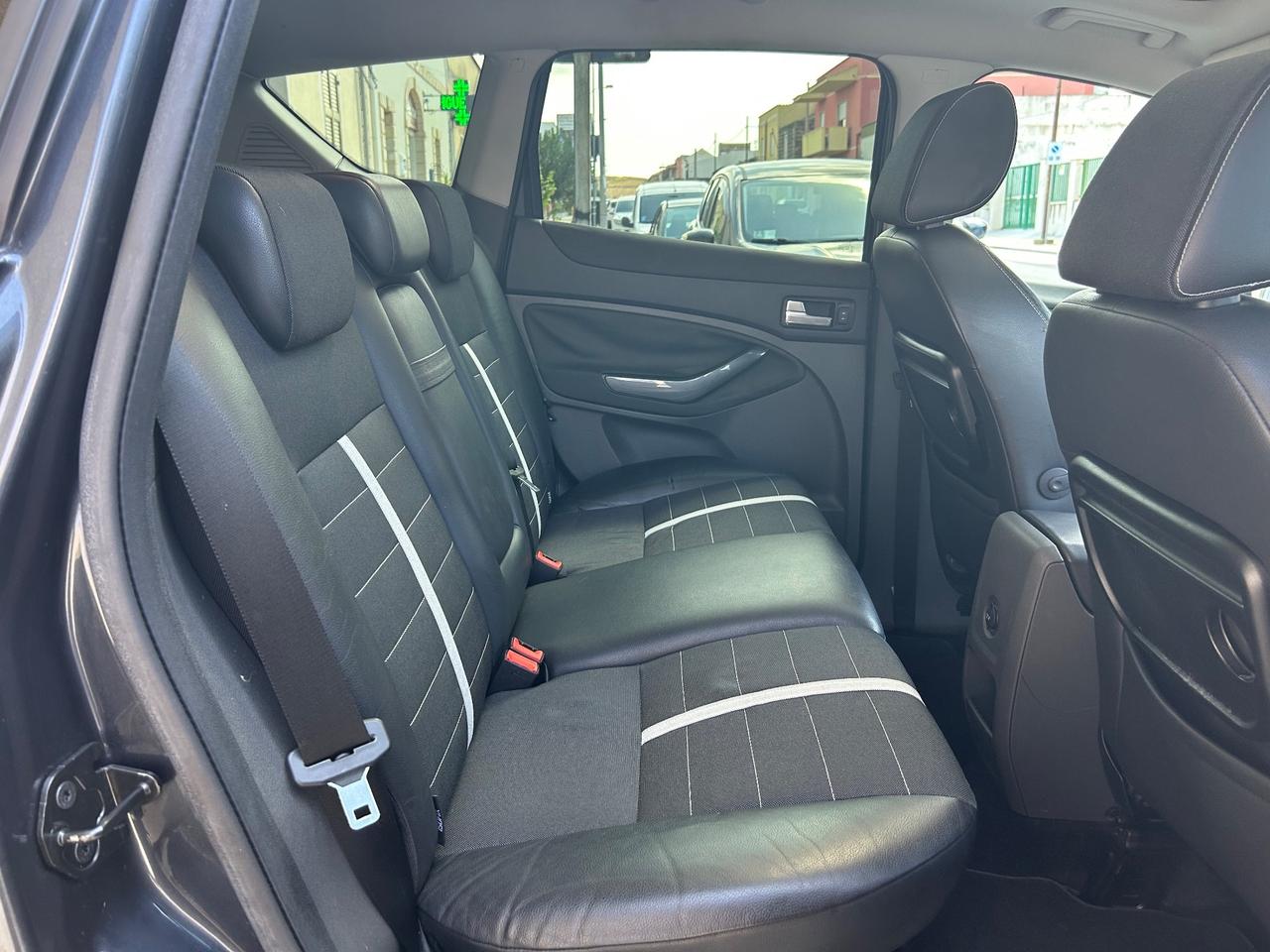 Ford Kuga 2.0 TDCi 136 CV 4WD Titanium DPF