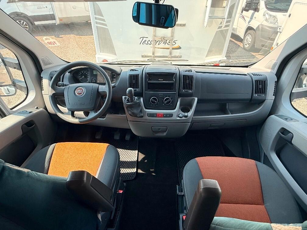 CAMPER CHAUSSON FLASH 06