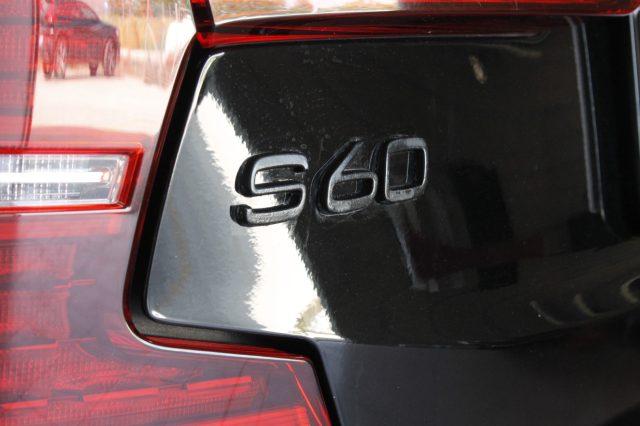 VOLVO S60 T5 Geartronic R-design PELLE