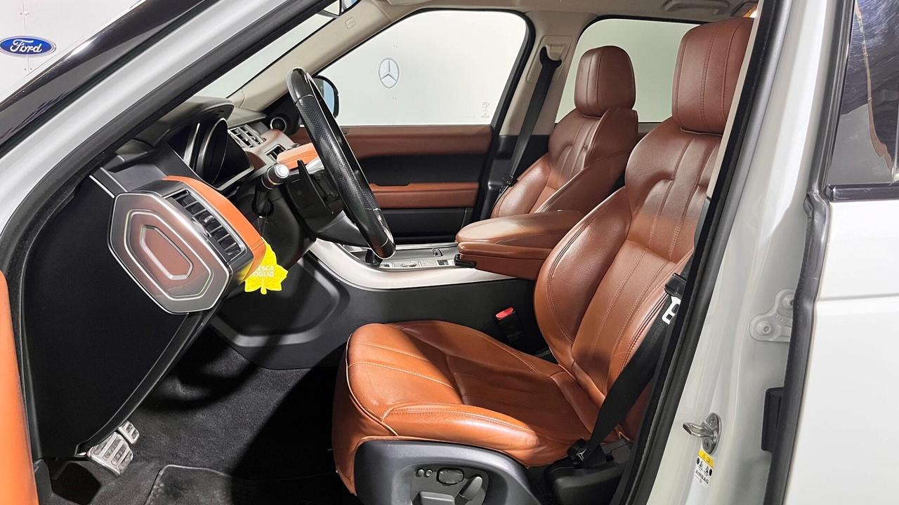 Land rover Ranger Rover Sport 3.0 TDV6 HSE