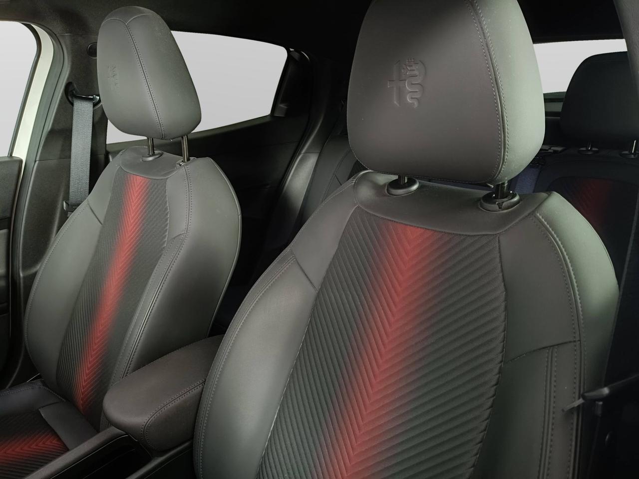 ALFA ROMEO Junior - Junior 1.2 ibrida Speciale 145cv edct6