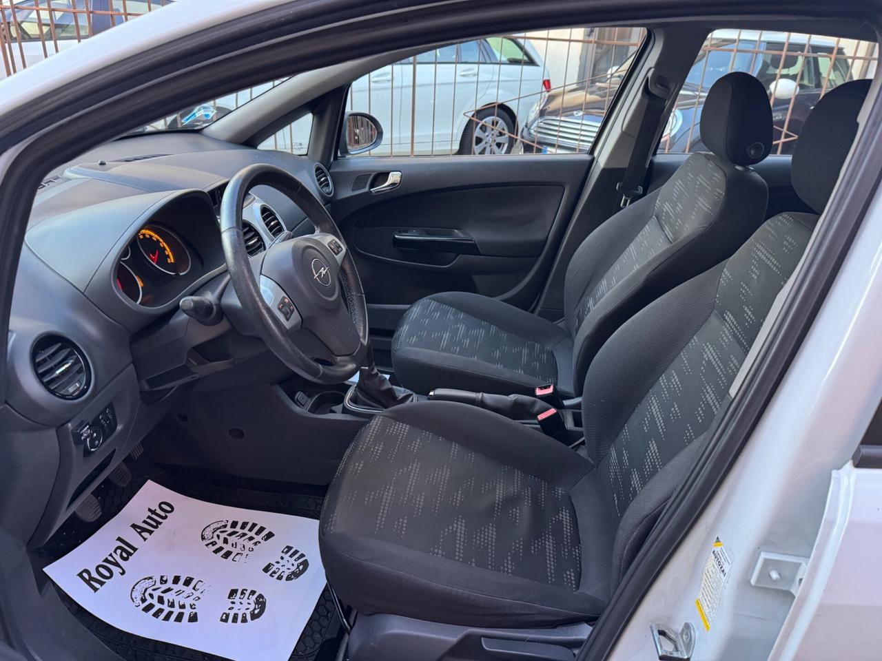 Opel Corsa 1.2 Benzina - GPL scadenza 2032 Ok Neopatentati